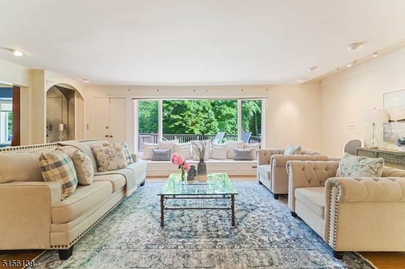 35 Farmstead Rd - Photo 1