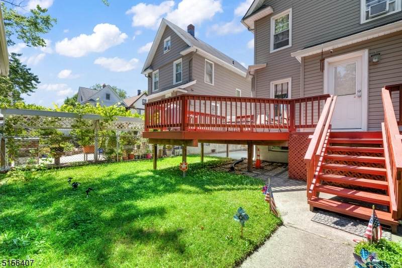 5 Wood St - Photo 1