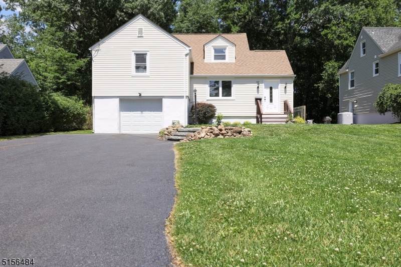 37 Beechwood Rd - Photo 1