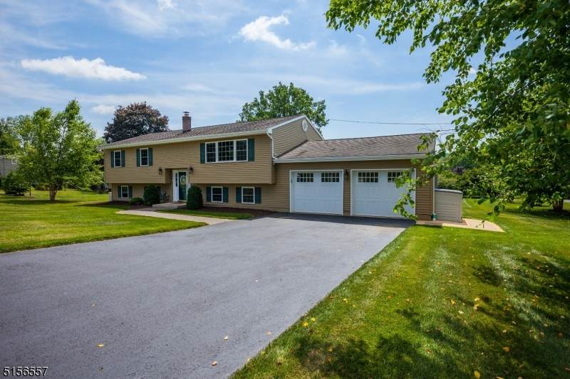 17 Raritan Dr - Photo 1