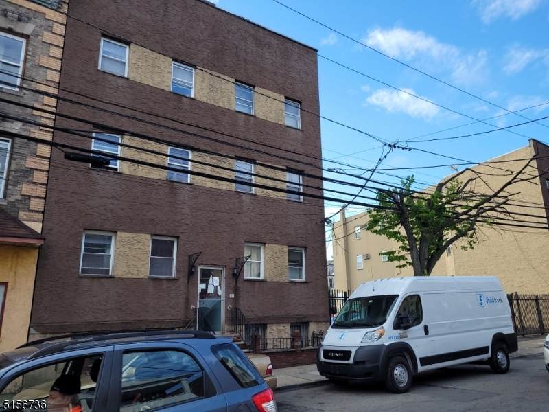 592 N 6Th St - Photo 1
