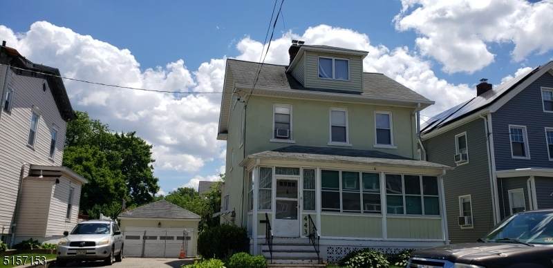445 Howe - Photo 1