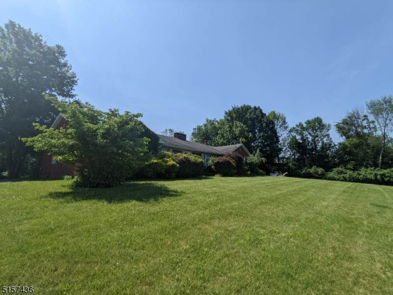 61 Primrose Lane - Photo 1