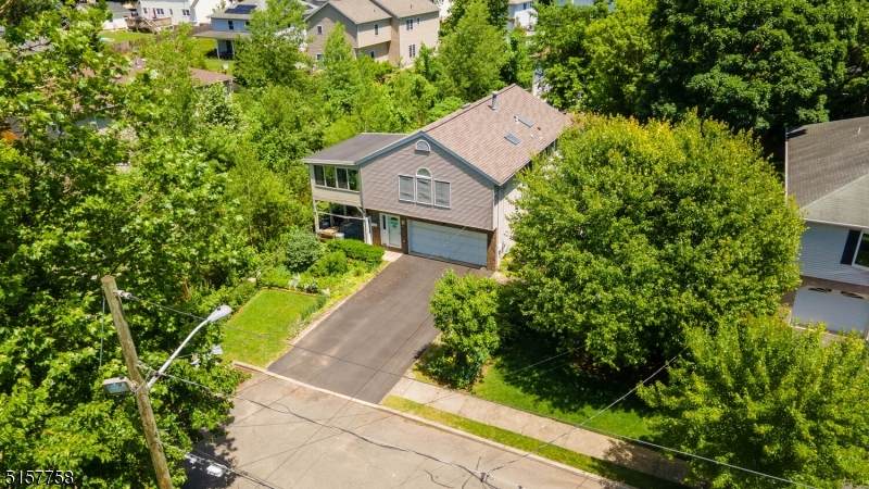 175 Summit Ave - Photo 1
