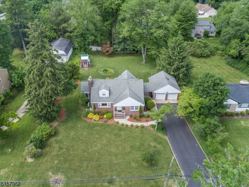 23 Jackson Ave - Photo 1