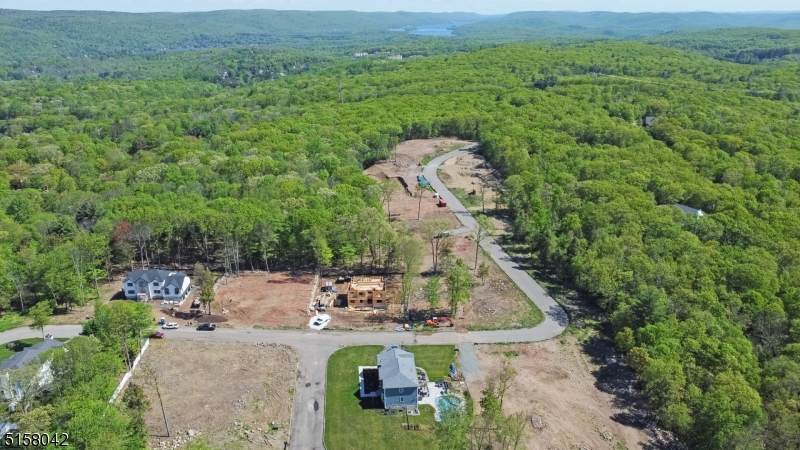 55 Heritage Dr - Photo 1