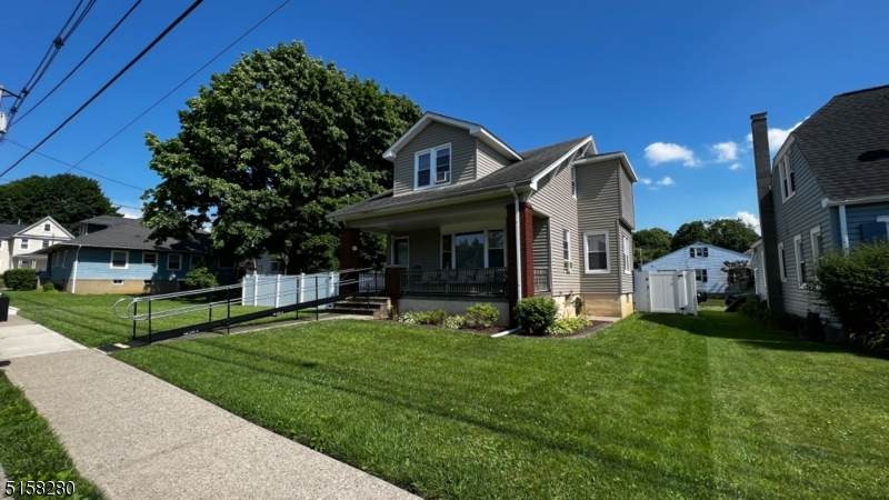 105 Baltimore St - Photo 1