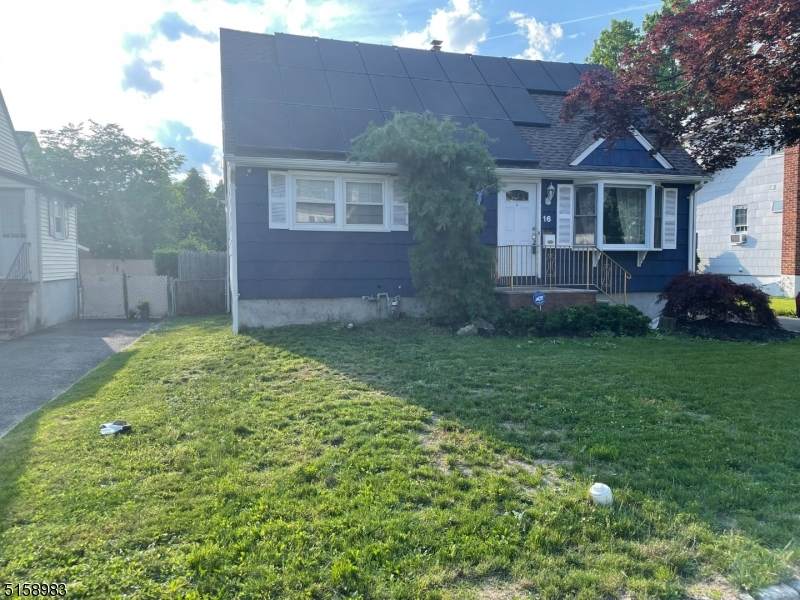 16 Harrison St - Photo 1