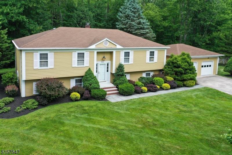 13 Richlyn Ct - Photo 1