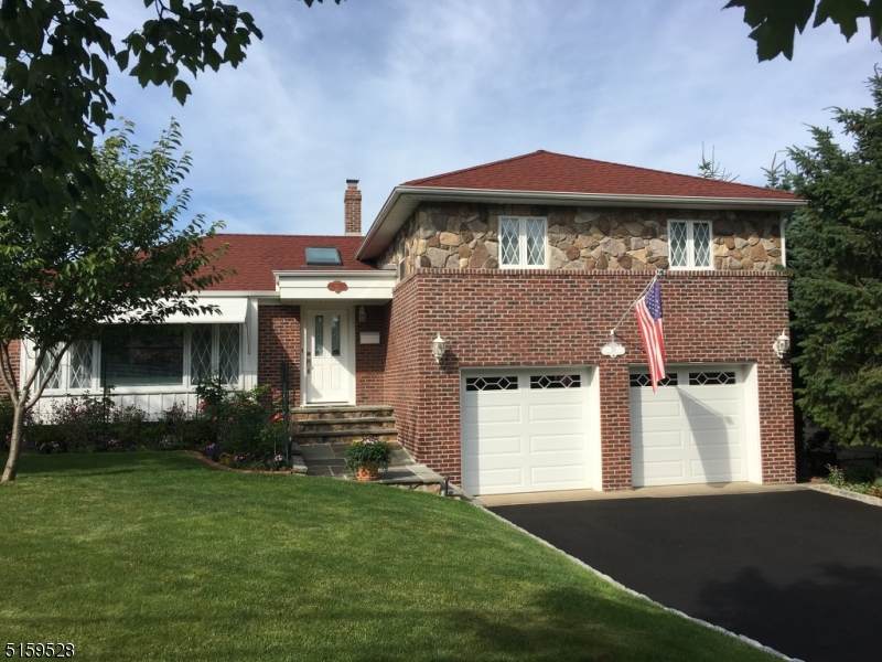 56 Brantwood Pl - Photo 1