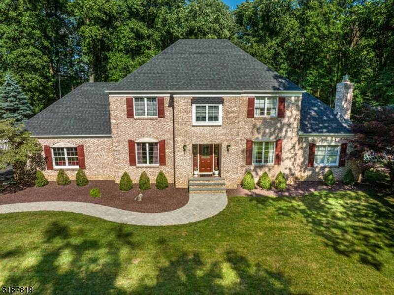 8 Timber Ridge Dr - Photo 1