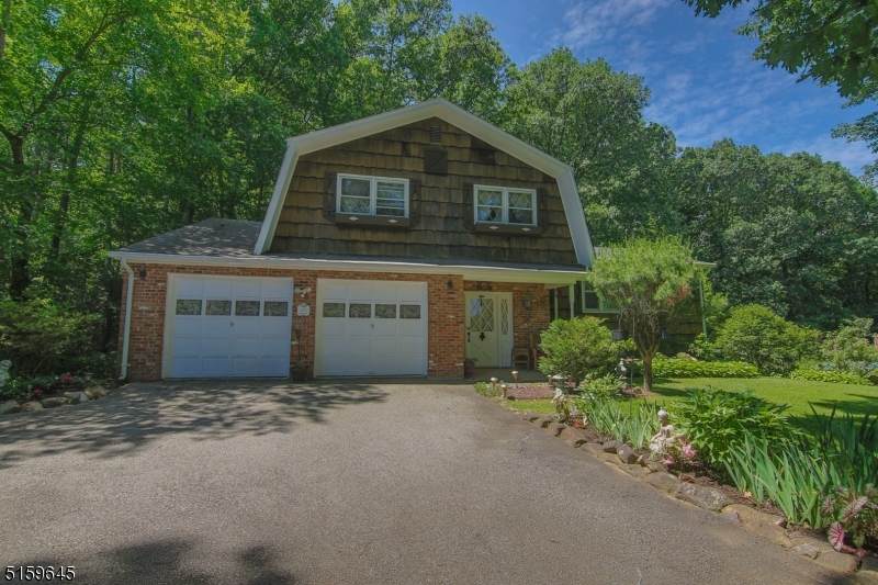 103 Kakeout Rd - Photo 1
