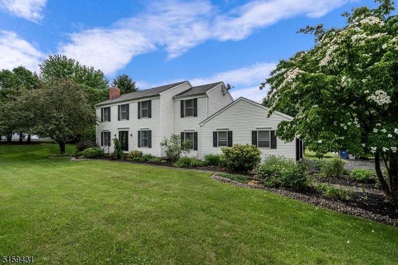 34 Longhill Ave - Photo 1
