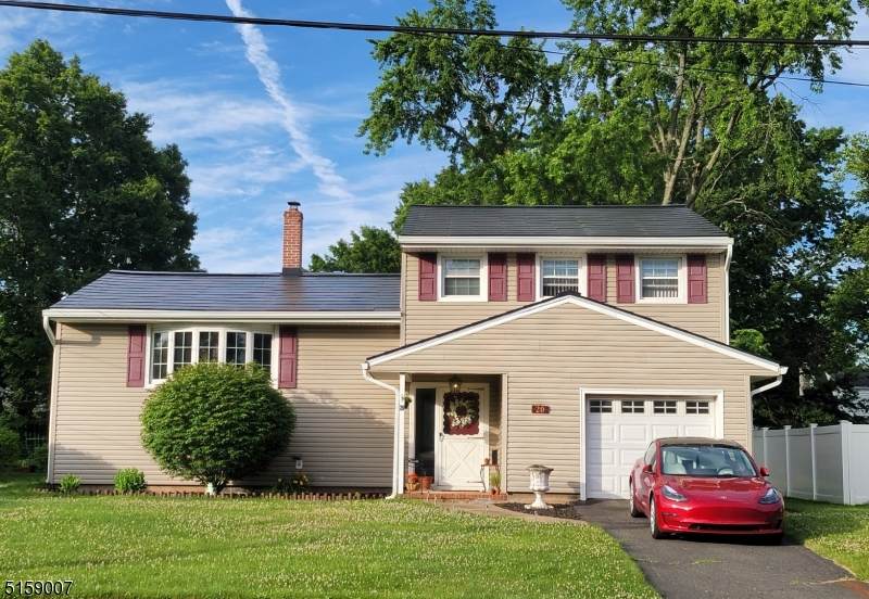 20 Demond Pl - Photo 1