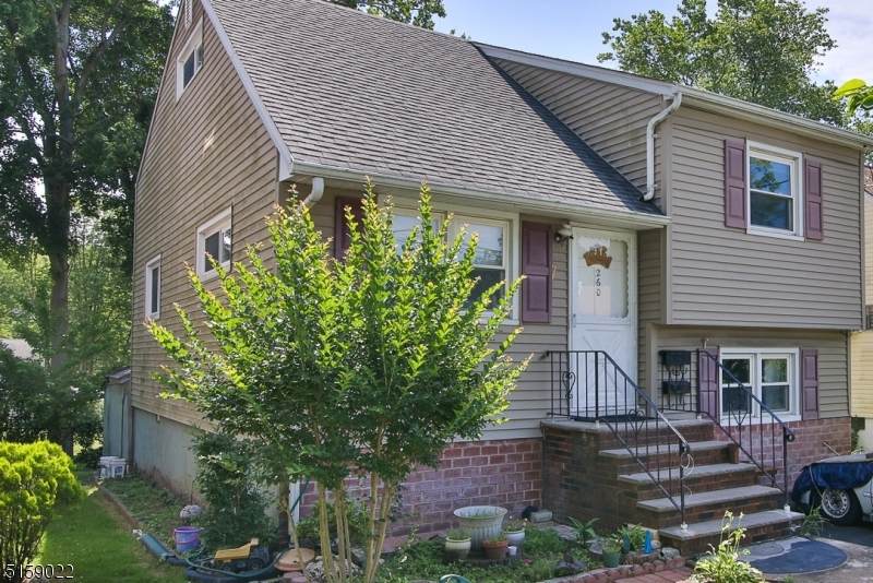 260 Everett Rd - Photo 1
