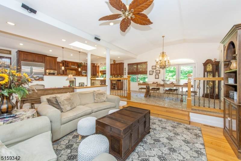 91 Passaic Ave - Photo 1