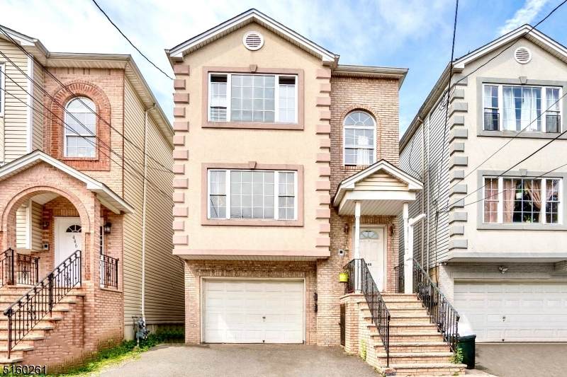 448 Marshall St - Photo 1