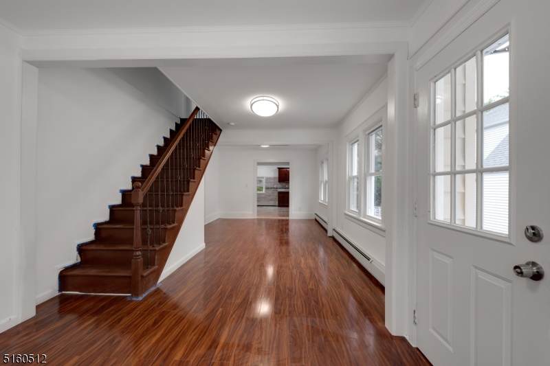 44 Ravine Ave - Photo 1