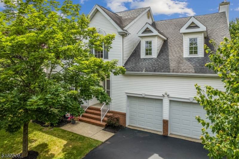 34 Hendrickson Dr - Photo 1