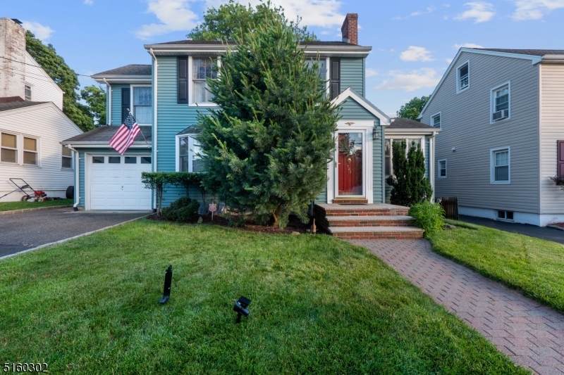 263 Monticello St - Photo 1
