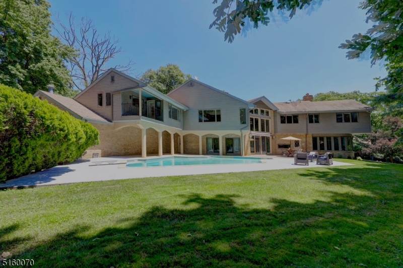 707 Windswept Ln - Photo 1