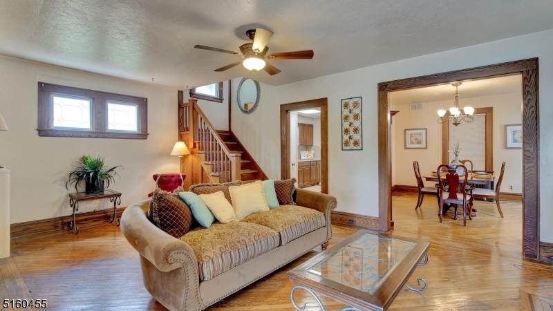 21 Bradley Ter - Photo 1