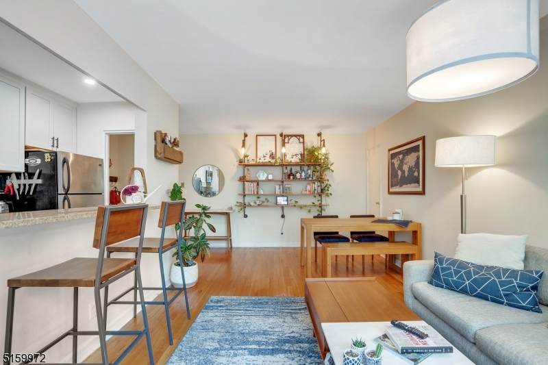 44 Union St - Photo 1