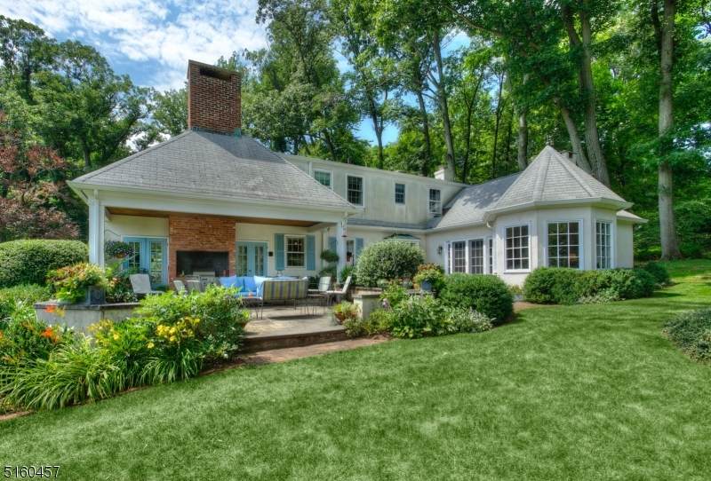 301 Claremont Rd - Photo 1