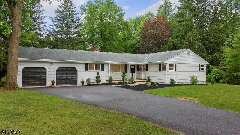 17 Frohlin Dr - Photo 1