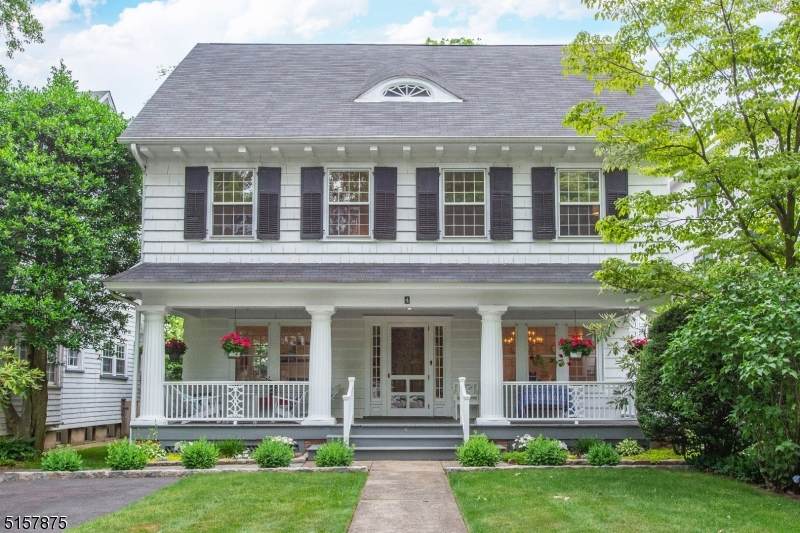 4 Hamilton Rd - Photo 1
