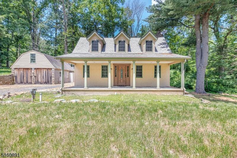 75 South Rd - Photo 1