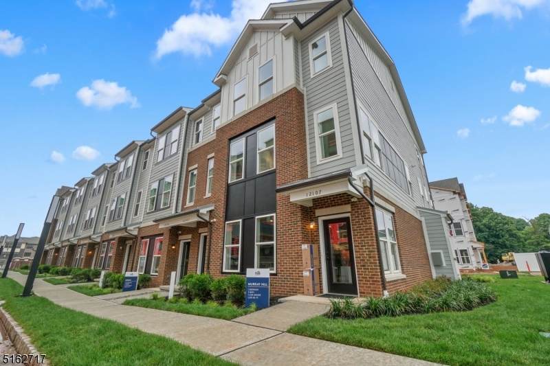 8 Jessica Ln, Unit 12104 - Photo 1