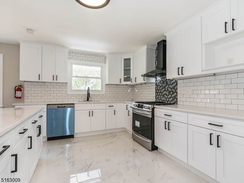 111 Sussex Ave - Photo 1