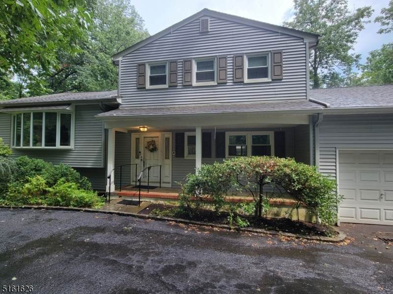 36 Edgemont Rd - Photo 1
