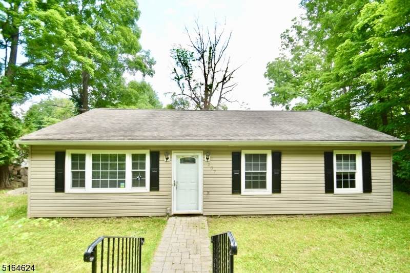 207 Canadawa Ln - Photo 1