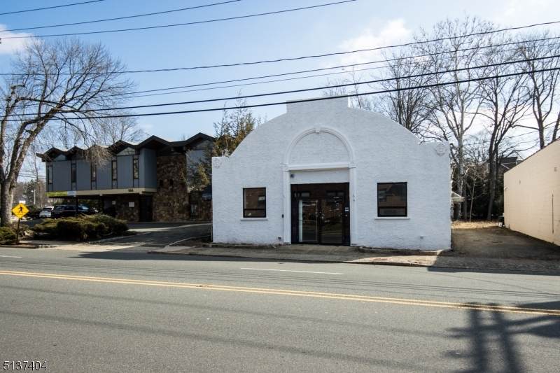 156 Main St - Photo 1