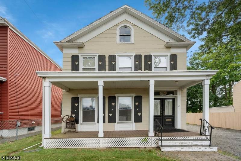 1928 Bartle Ave - Photo 1