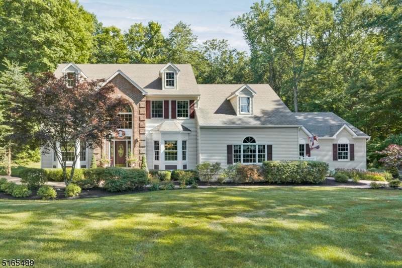 15 Misty Ln - Photo 1
