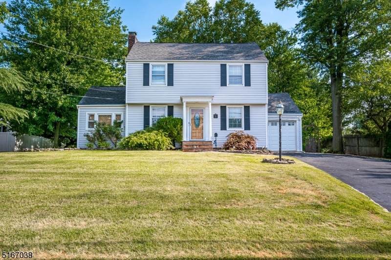 98 Roosevelt Blvd - Photo 1