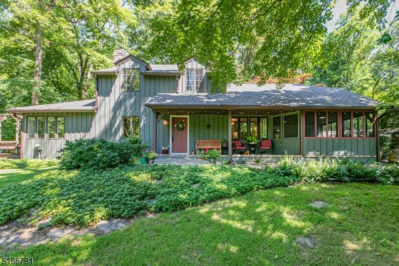 535 Hollow Rd - Photo 1