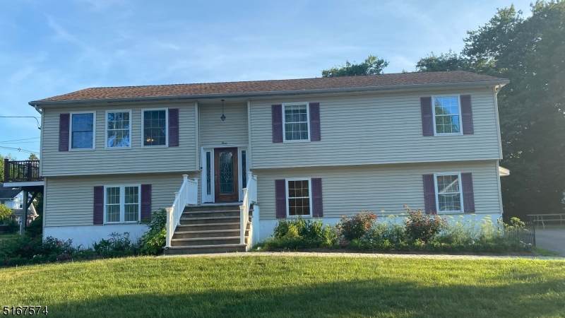 3 Edgewood Rd - Photo 1