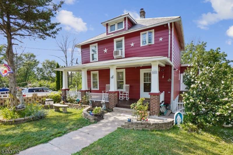42 Nunn Ave - Photo 1