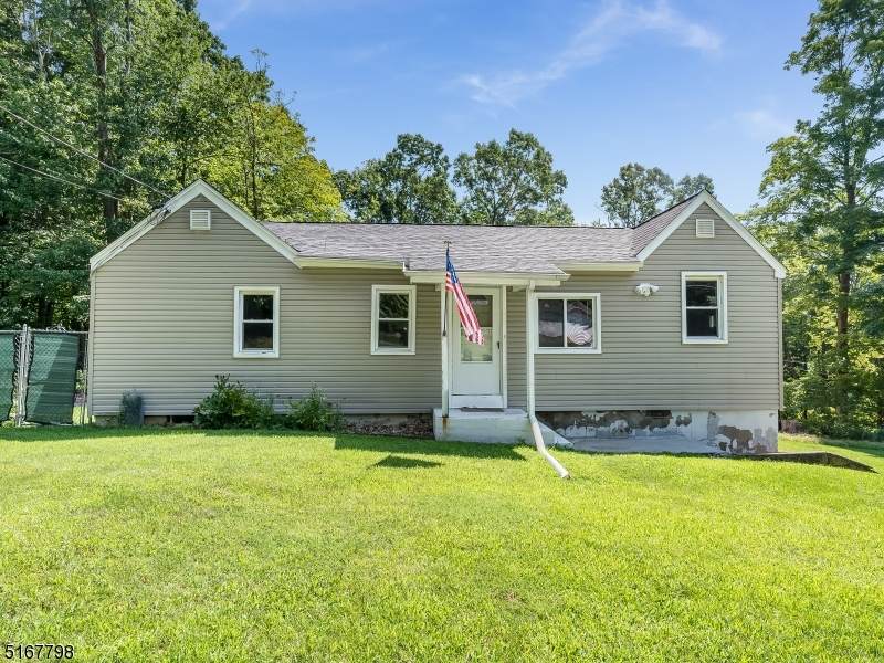 185 W Mountain Rd - Photo 1