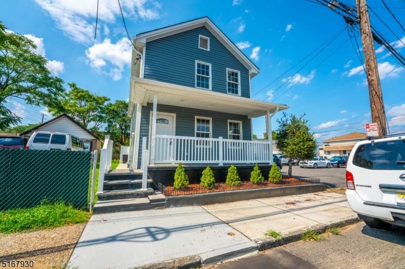 10 Franklin St - Photo 1