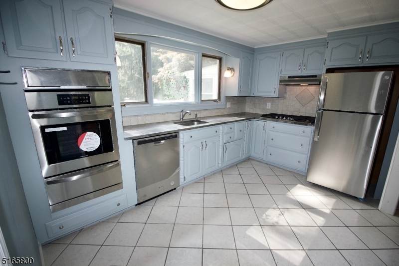 40 Lackawanna Blvd - Photo 1