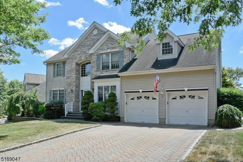 7 Hemingway Dr - Photo 1