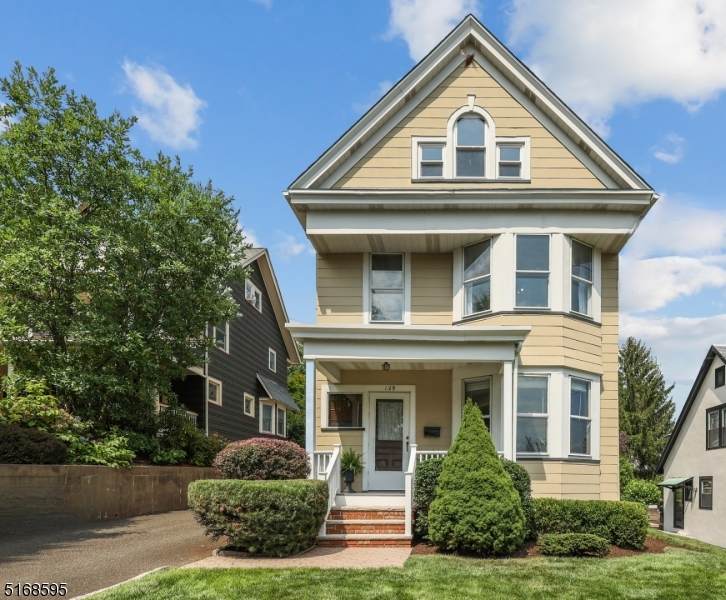 129 Cypress Street - Photo 1