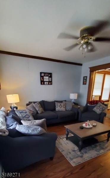 273 Mercer St - Photo 1