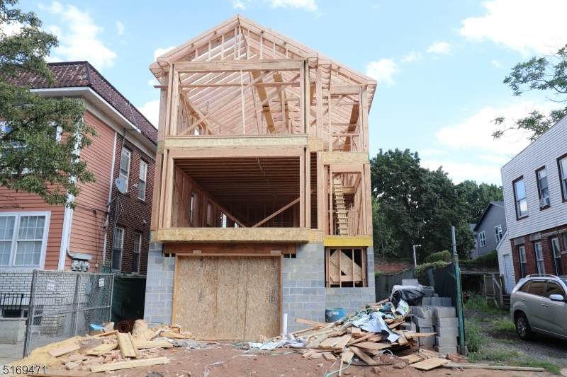 298 Ridgewood Ave - Photo 1