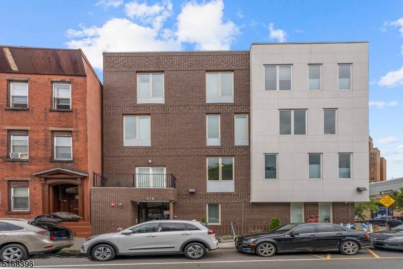 478 Washington St - Photo 1